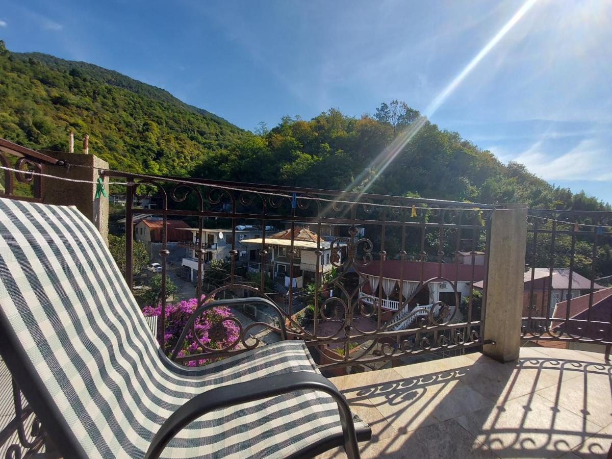 Гостевой Дом София 400 М До Моря Gagra Exterior photo