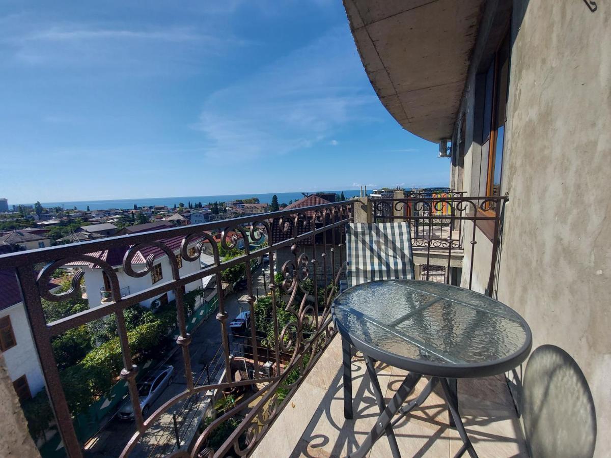 Гостевой Дом София 400 М До Моря Gagra Exterior photo