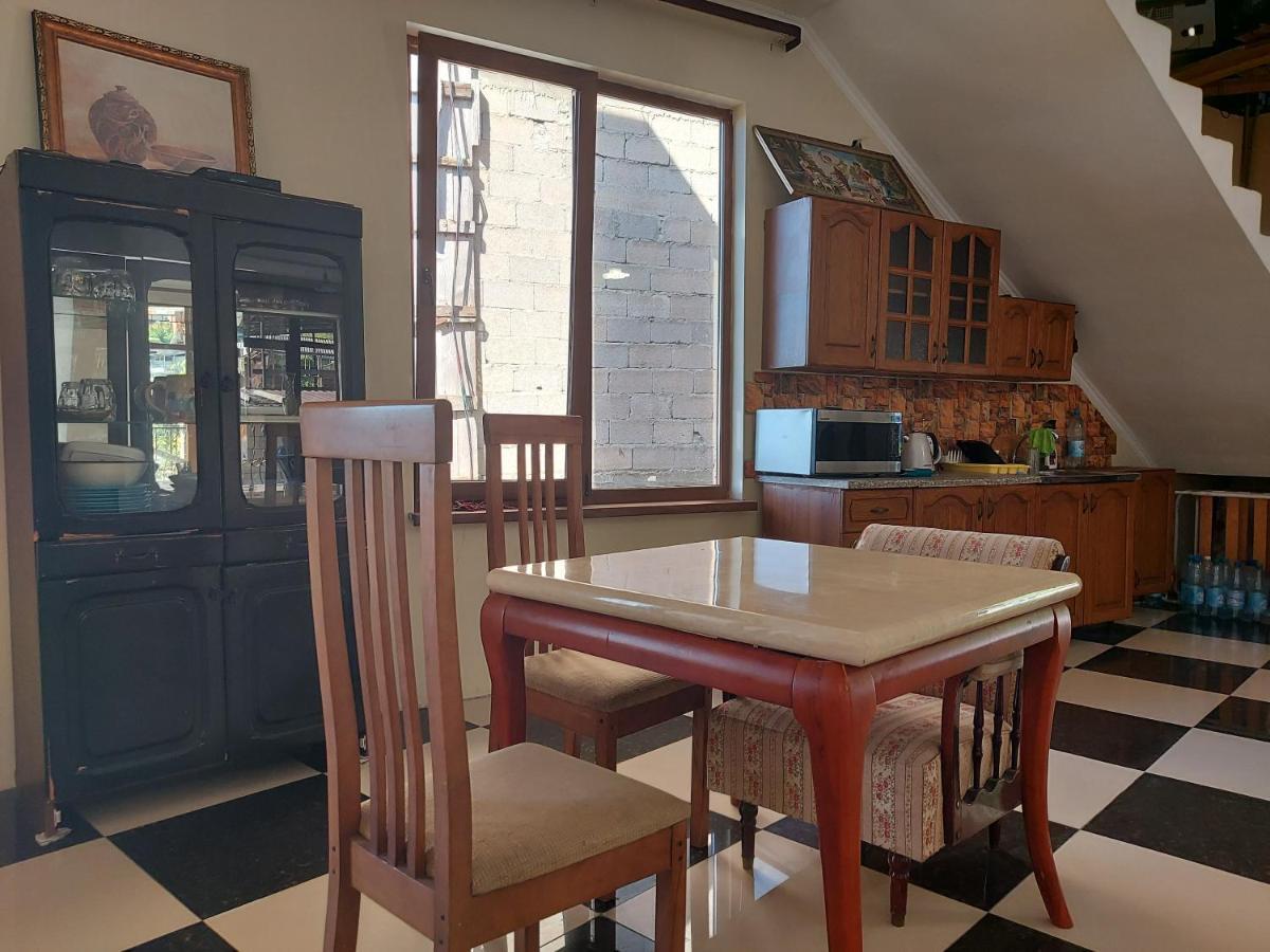 Гостевой Дом София 400 М До Моря Gagra Exterior photo