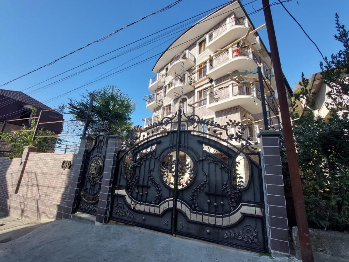 Гостевой Дом София 400 М До Моря Gagra Exterior photo