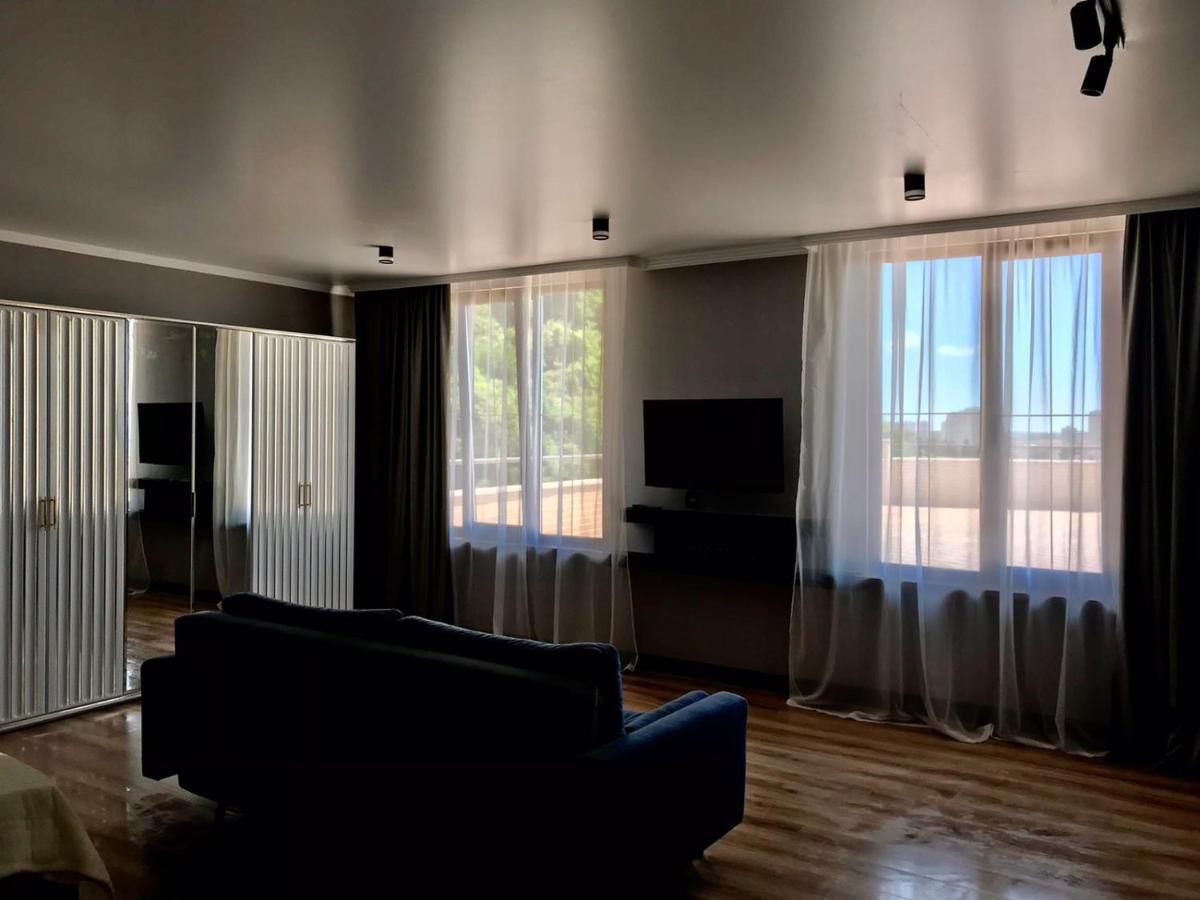 Гостевой Дом София 400 М До Моря Gagra Exterior photo